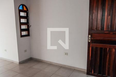 Sala de casa para alugar com 1 quarto, 50m² em Centro, Embu das Artes