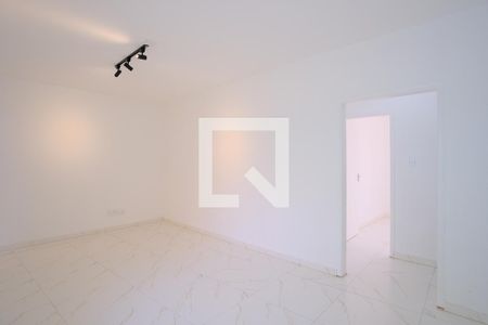 Sala de apartamento para alugar com 2 quartos, 70m² em Vila São Geraldo, São Paulo