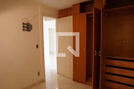 Quarto de apartamento para alugar com 2 quartos, 58m² em Sumaré, São Paulo