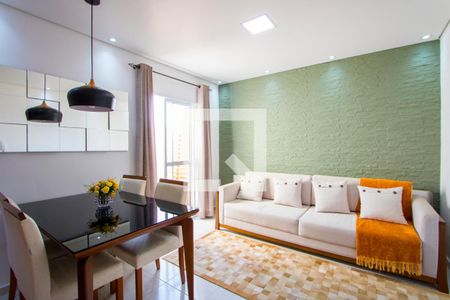 Sala de apartamento à venda com 2 quartos, 69m² em Jardim Stella, Santo André