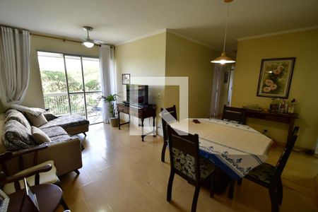 Sala de apartamento à venda com 3 quartos, 77m² em Jardim Flamboyant, Campinas