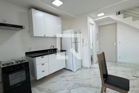 Sala de apartamento para alugar com 2 quartos, 75m² em Tamboré, Barueri