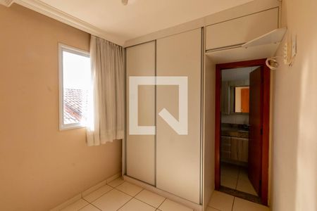 Quarto 2 de apartamento para alugar com 2 quartos, 50m² em Santa Branca, Belo Horizonte