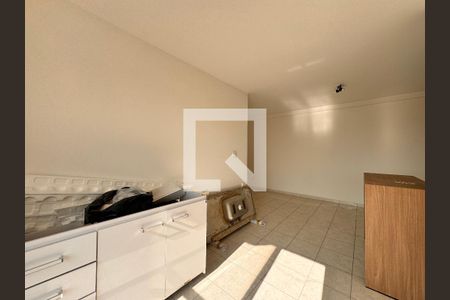 Sala de apartamento à venda com 2 quartos, 56m² em Parque das Nações, Santo André