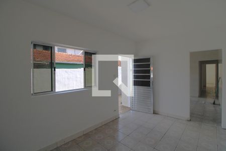 Sala de casa para alugar com 3 quartos, 150m² em Vila Arriete, São Paulo