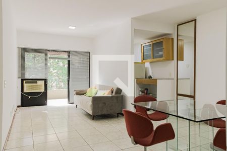 Sala de apartamento à venda com 1 quarto, 55m² em Copacabana, Rio de Janeiro