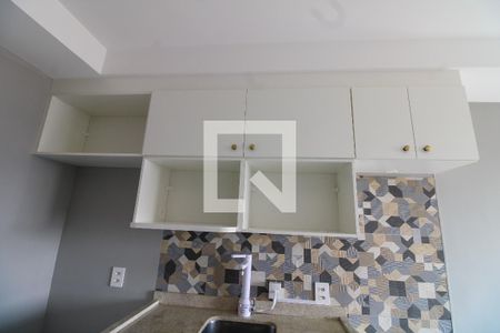 Cozinha  de apartamento para alugar com 1 quarto, 20m² em Vila Ema, São Paulo