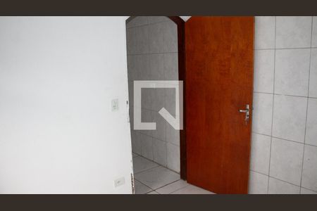 Quarto 1 de casa para alugar com 2 quartos, 48m² em Colônia, Ribeirão Pires