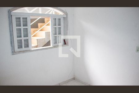 Quarto 1 de casa para alugar com 2 quartos, 48m² em Colônia, Ribeirão Pires
