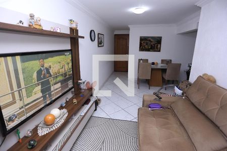 Apartamento para alugar com 75m², 2 quartos e 1 vagaSala