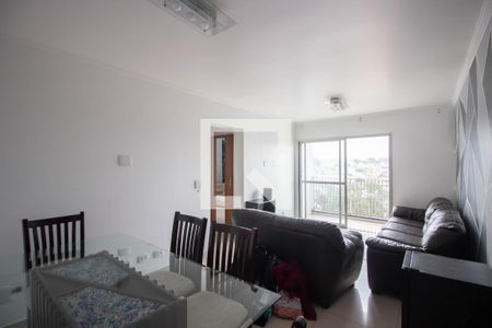 Sala de apartamento para alugar com 2 quartos, 72m² em Itaquera, São Paulo