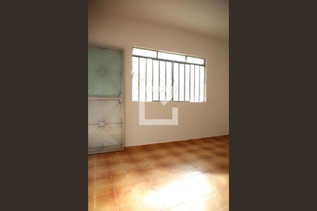 Sala de casa para alugar com 3 quartos, 120m² em Setor Sudoeste, Goiânia