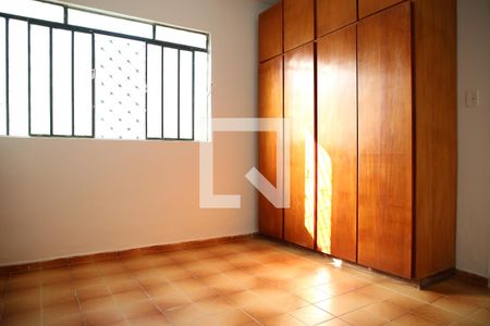 Quarto de casa para alugar com 3 quartos, 120m² em Setor Sudoeste, Goiânia