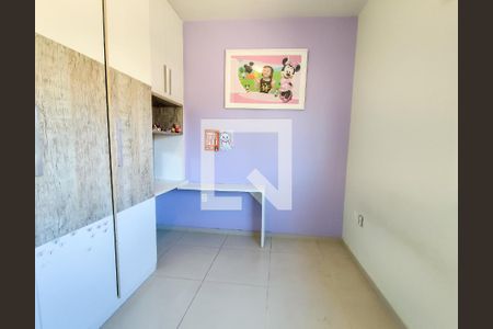 Quarto 2 de casa à venda com 3 quartos, 160m² em  Ipiranga, Belo Horizonte