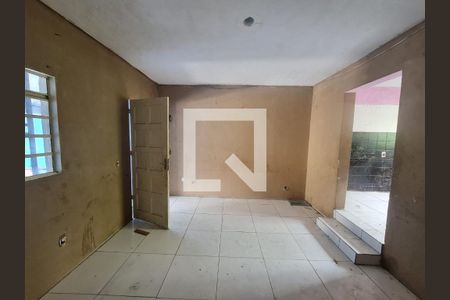 Sala  de casa à venda com 4 quartos, 125m² em Jardim Silvia, Guarulhos