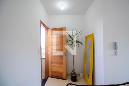 Sala/Cozinha de apartamento para alugar com 2 quartos, 55m² em Jardim Triana, São Paulo