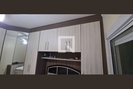 Suíte de casa à venda com 4 quartos, 250m² em Pestana, Osasco