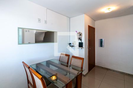 Sala de apartamento à venda com 2 quartos, 100m² em Manacás, Belo Horizonte