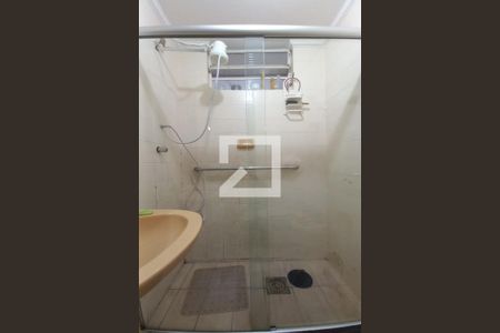 Banheiro de apartamento para alugar com 1 quarto, 37m² em Centro, Campinas