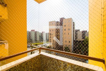 Varanda da sala de apartamento à venda com 2 quartos, 60m² em Parque São Vicente, Santo André