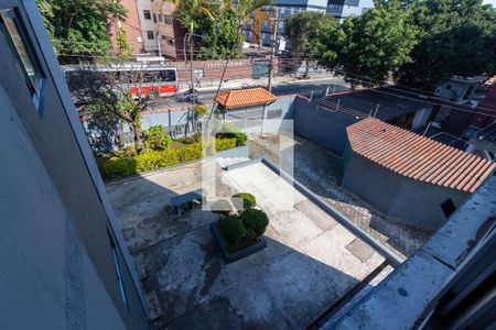 Vista da Sala de apartamento à venda com 2 quartos, 53m² em Conjunto Residencial José Bonifácio, São Paulo