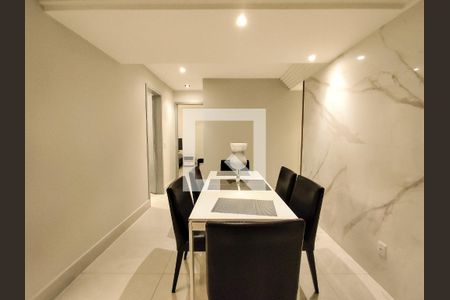 Sala de apartamento para alugar com 2 quartos, 88m² em Sion, Belo Horizonte