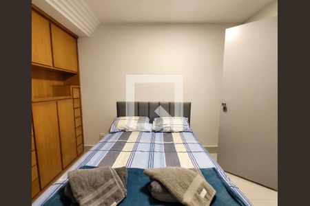 Quarto de apartamento para alugar com 2 quartos, 88m² em Sion, Belo Horizonte