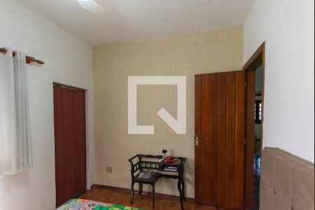 Suíte de casa à venda com 4 quartos, 180m² em Vila Pompeia , Campinas