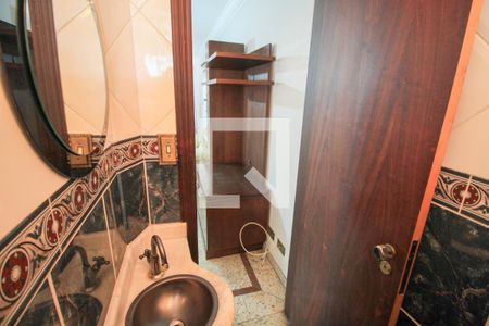 Lavabo de casa à venda com 4 quartos, 150m² em Vila Prudente, São Paulo