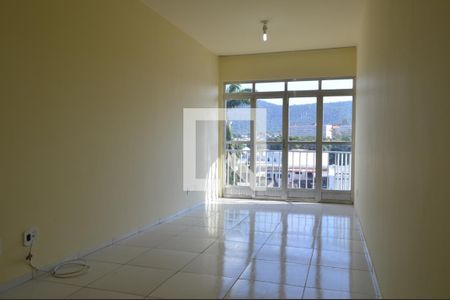 Apartamento à venda com 69m², 1 quarto e 1 vagaSala