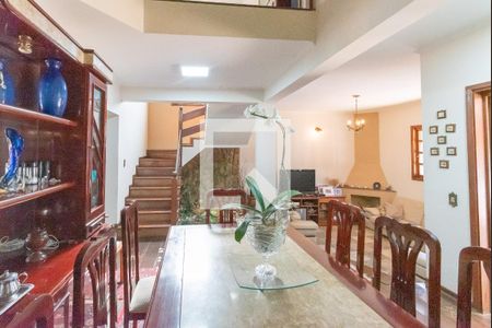 Sala de casa à venda com 4 quartos, 350m² em Jardim Eulina, Campinas