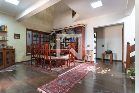 Sala de casa à venda com 4 quartos, 350m² em Jardim Eulina, Campinas