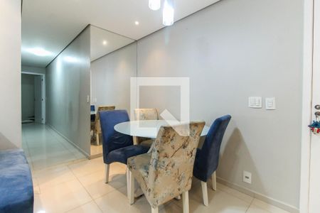 Sala de apartamento à venda com 3 quartos, 69m² em Itaquera, São Paulo