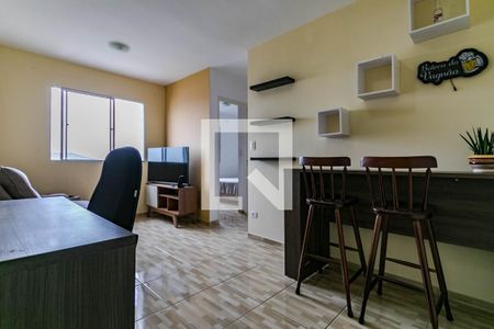 Sala de apartamento para alugar com 2 quartos, 54m² em Vila Bela Flor, Mogi das Cruzes