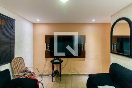 Sala de casa à venda com 2 quartos, 100m² em Conjunto Promorar Sapopemba, São Paulo