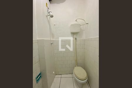 Banheiro de apartamento para alugar com 1 quarto, 40m² em Santa Teresa, Rio de Janeiro