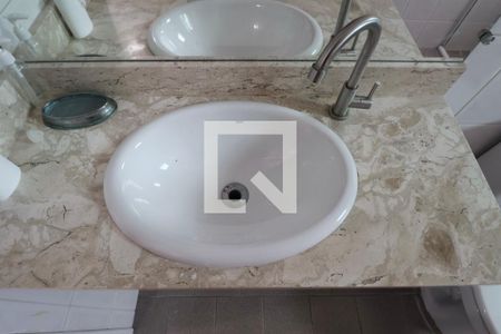 Apartamento para alugar com 116m², 4 quartos e 1 vaga Apartamento para alugar com 116m², 4 quartos e 1 vagaBanheiro Suíte