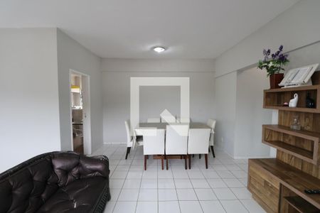 Sala de apartamento para alugar com 4 quartos, 116m² em Jardim Enseada, Guarujá