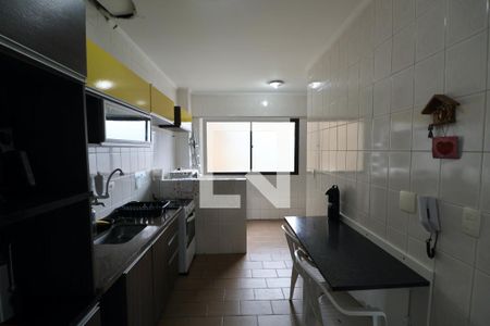 Apartamento para alugar com 116m², 4 quartos e 1 vaga Apartamento para alugar com 116m², 4 quartos e 1 vagaCozinha
