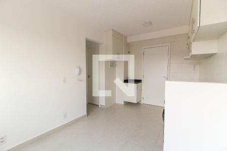 Sala/Cozinha de apartamento para alugar com 2 quartos, 33m² em Itaquera, São Paulo