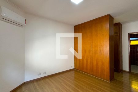 Suíte 1 de casa de condomínio para alugar com 3 quartos, 209m² em Residencial Quatro (alphaville), Santana de Parnaíba