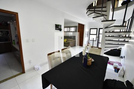 Sala 1 de casa à venda com 3 quartos, 209m² em Vila Industrial, Campinas