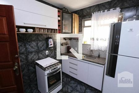 Cozinha de apartamento à venda com 2 quartos, 78m² em Eldorado, Contagem