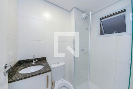 Banheiro de apartamento para alugar com 1 quarto, 19m² em São Lucas, São Paulo