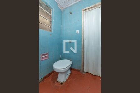 Casa à venda com 70m², 2 quartos e sem vaga Casa à venda com 70m², 2 quartos e sem vagaBanheiro