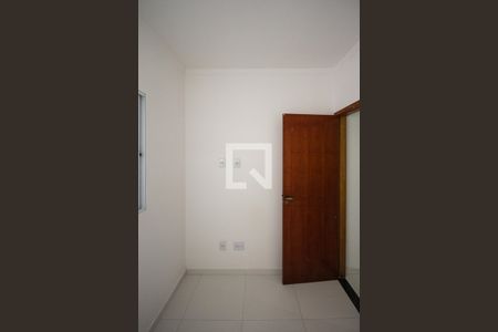 Quarto de apartamento para alugar com 2 quartos, 36m² em Vila Antonieta, São Paulo