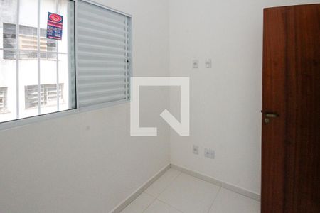 Quarto de apartamento para alugar com 2 quartos, 36m² em Vila Antonieta, São Paulo