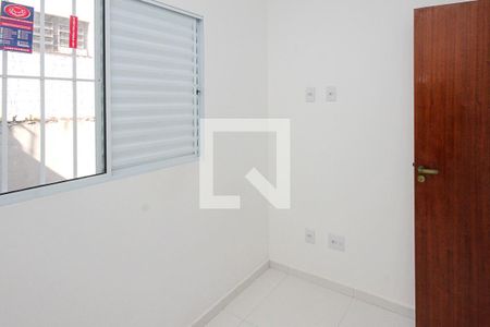 Quarto 01 de apartamento para alugar com 2 quartos, 36m² em Vila Antonieta, São Paulo