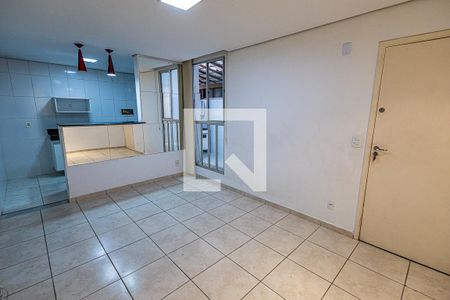 Sala de apartamento à venda com 2 quartos, 49m² em São João Batista, Belo Horizonte