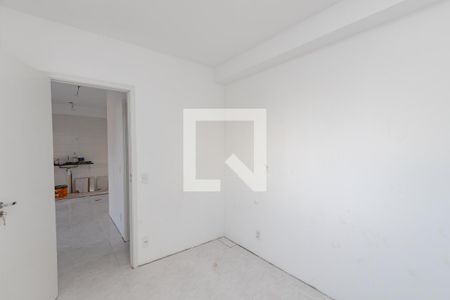 Quarto 1 de apartamento para alugar com 2 quartos, 50m² em Parque Maria Helena, São Paulo